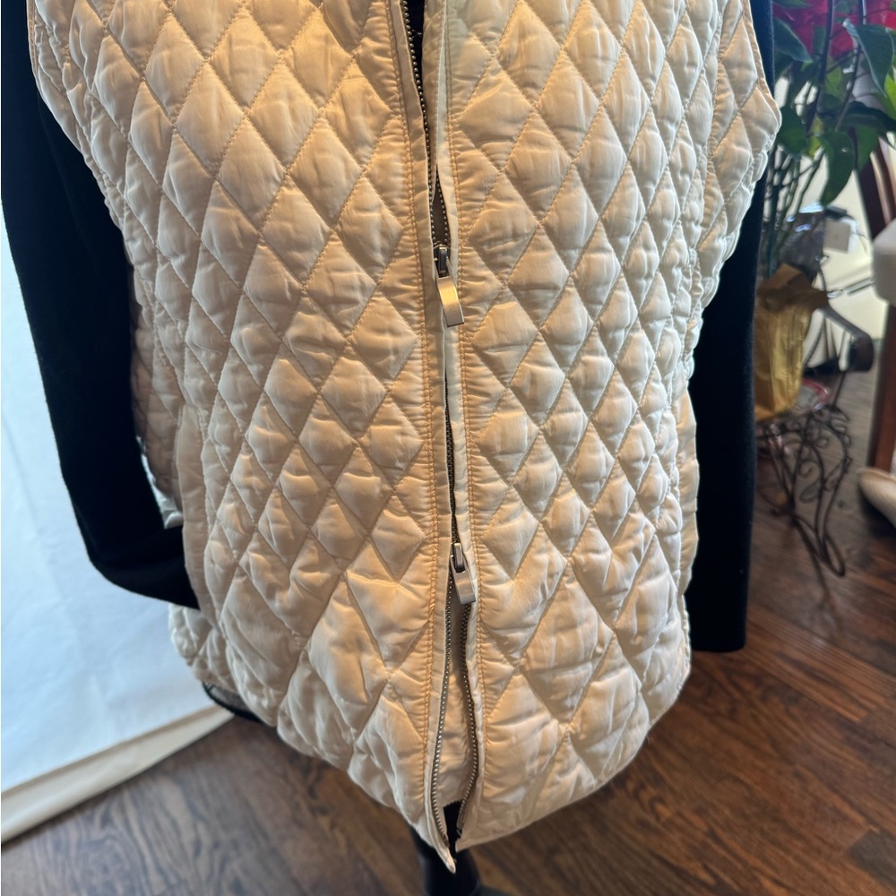 Talbots Quilted Shirttail Vest - Picture 4 of 9